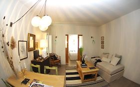 Appartamento Centro Città quartiere Oltrarno con una camera da letto